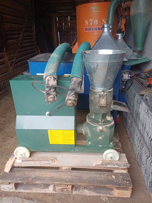 De vânzare – Linie completă pentru producția de furaje granulate – 300 kg/oră