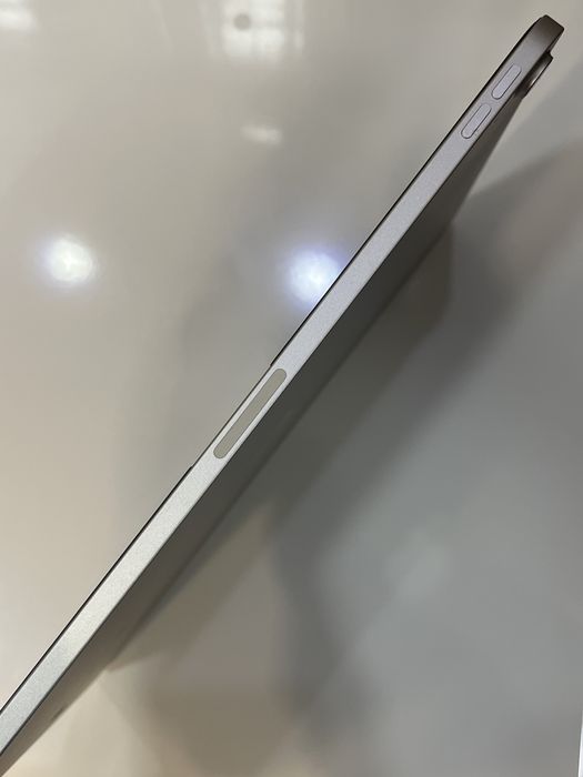 iPad Air 11 / M2 / NOUA / 100% Battery