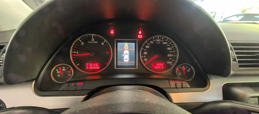 АУДИ А4, дизел, 2.7 ,180 к.с.