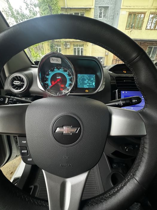 Spark  22 mexanika, только продажа. 10 тыс пробег халол