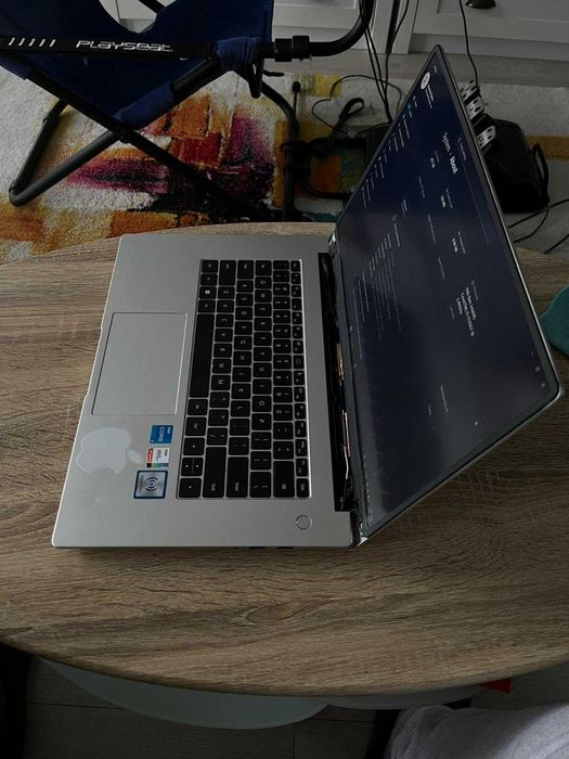 Laptop Huawei MateBook D15