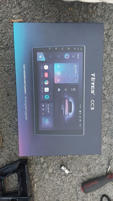 автомобильный планшет