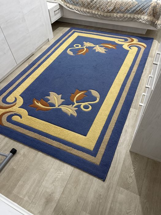 Продам ковер 2x3