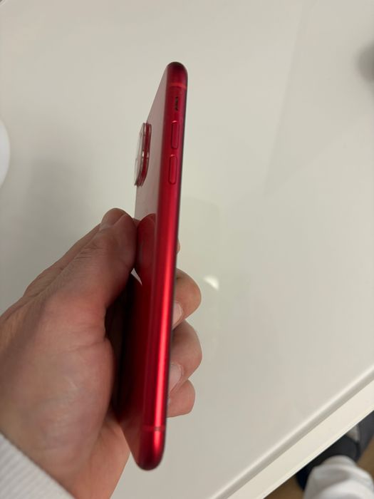 iPhone 11 128 GB - Отличен