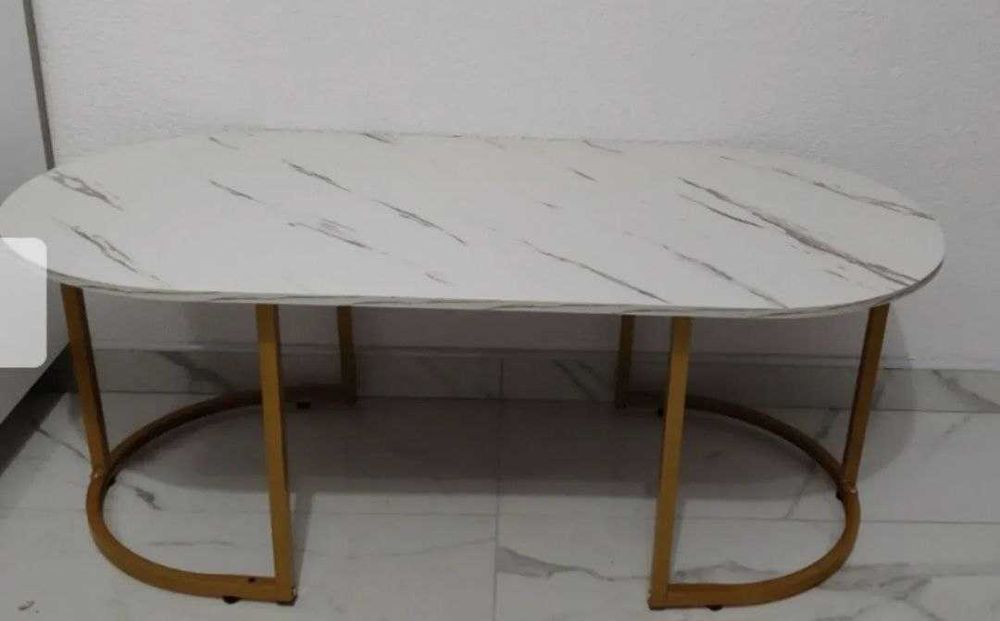 В новом состояние лофт софт журнальный стол