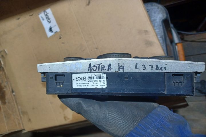 Comanda AC 901513820004 Opel Astra H (facelift)