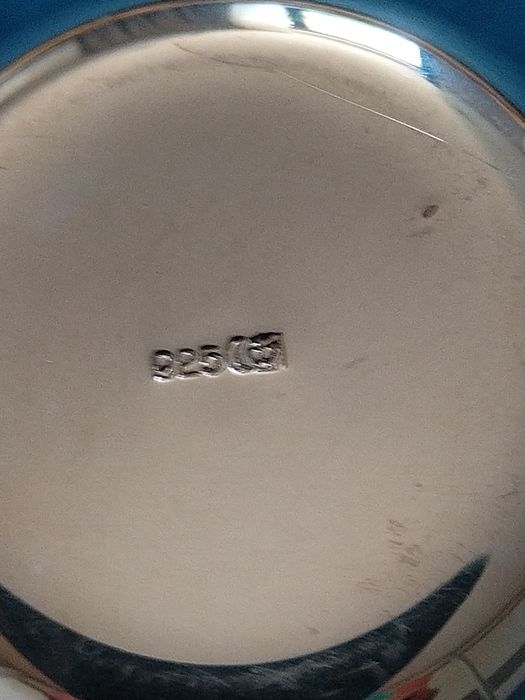 Продавам сребърна чаша с позлата Emil Herrmann Waldstetten