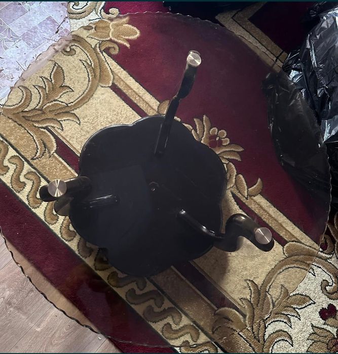 Журнальный столик стекло