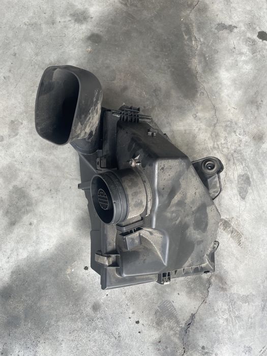 Carcasa filtru aer bmw e92/93 n47 177 cai