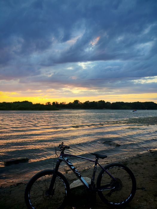 Продам по запам если вместе то 160к
