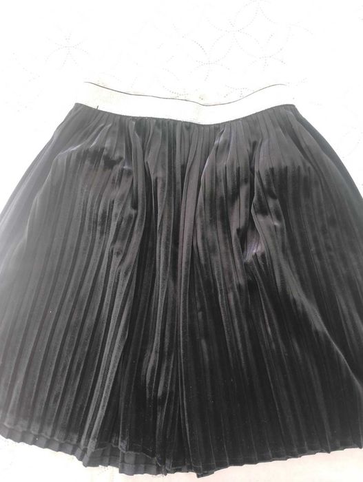 Дънки, панталони, униформа за момиче