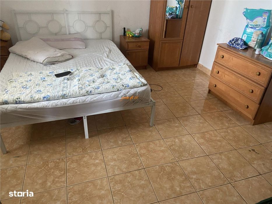 Casa de vanzare in sat Jorasti , suprafata 107 mp , teren 913 mp , imb