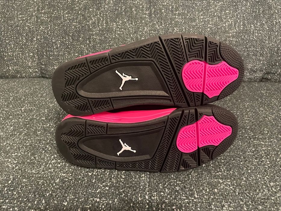 Încălțăminte NIKE Air Jordan Retro 4 nr 37  și 39