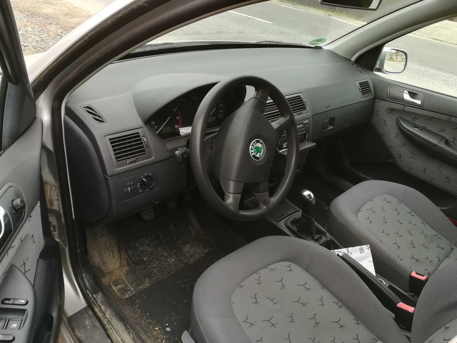 Dezmembrez/Piese Skoda Fabia I Combi 6Y5 1.4 16V 55kW AUA,BBY,BKY,E4