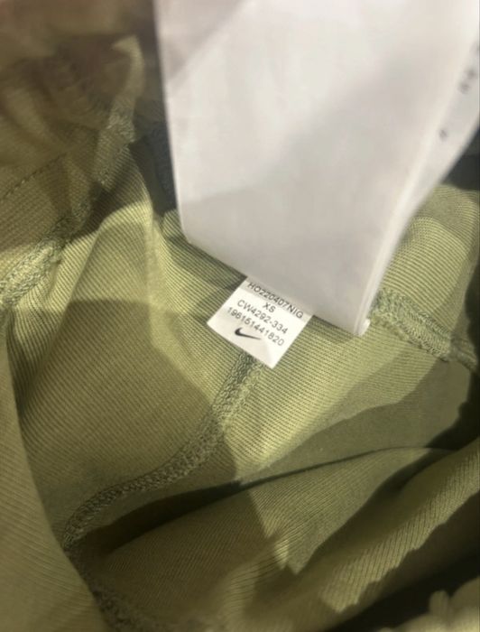 Compleu nike tech