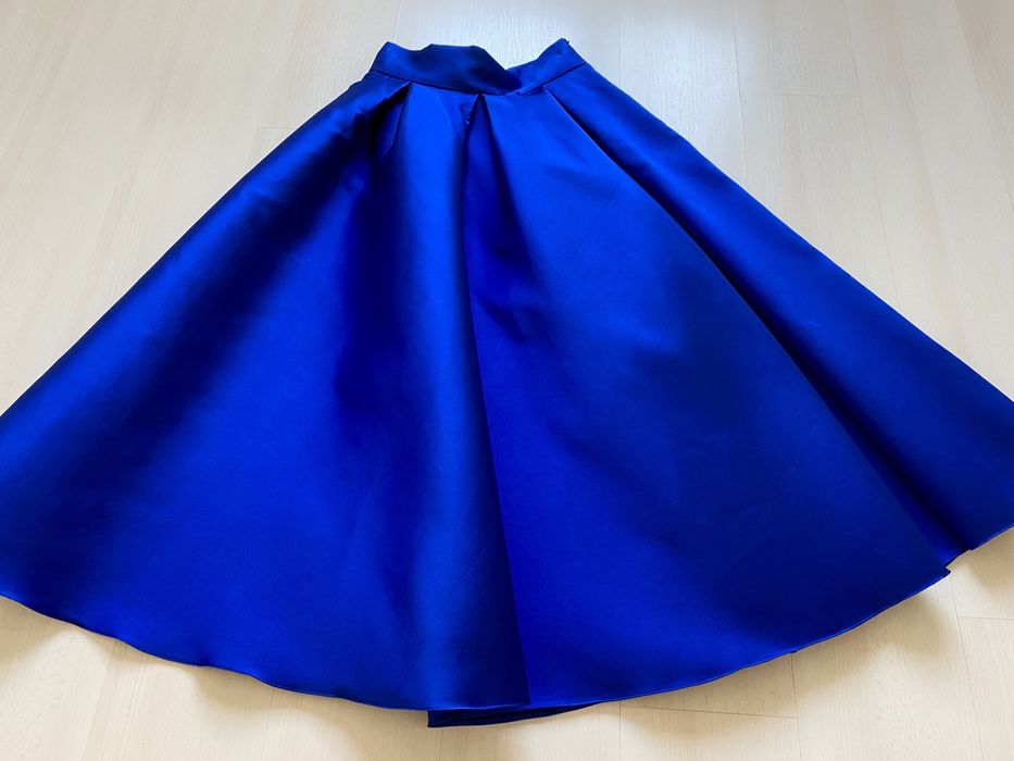 Fustă din mătase naturală, măsura 38