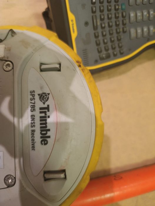 Trimble SPS785GNSS receptor geodezic