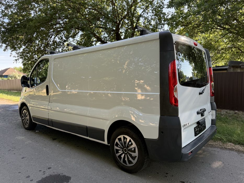 Opel Vivaro Lung 2.0 /2008 / Aer conditionat