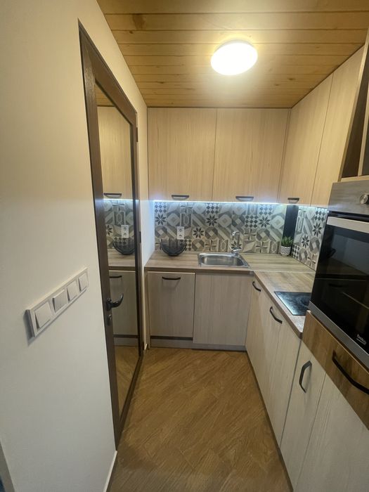 Дава се под наем Етаж от къща в София, Център - 45 кв.м за 648.21 € - Снимка #13
