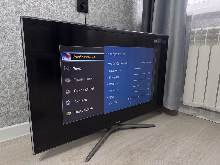 Телевизор Samsung 40 дюйм (101см)