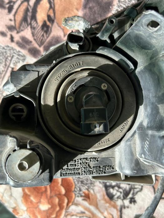 Фара на Lexus Rx300