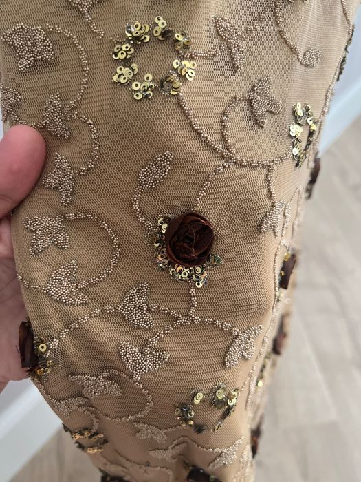 Продам Красивое вечернее платье !!