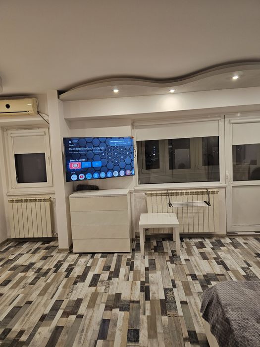 Propietar Închiriez garsoniera vitan loc parcare dristor  unirii alba