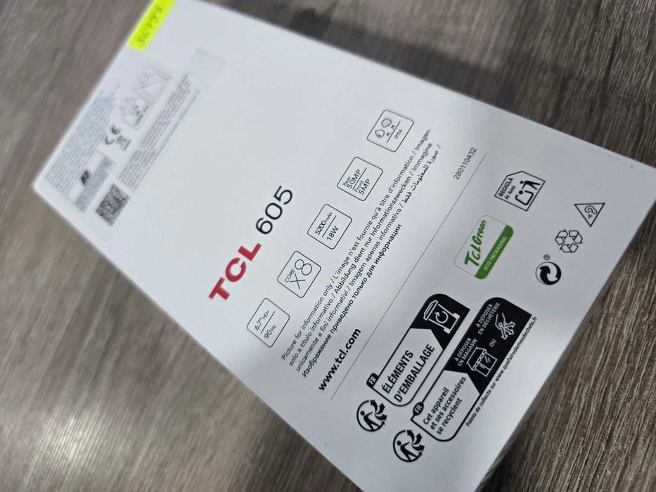 Смартфон GSM TCL 605 256GB 8GB RAM Dual