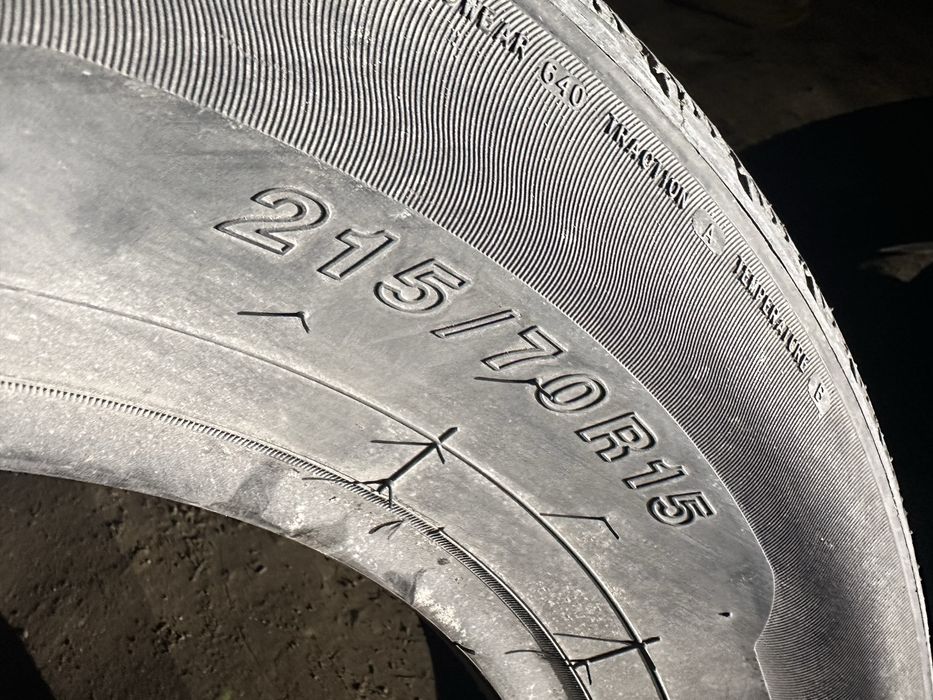 Шины 215/70R15 (2шт)