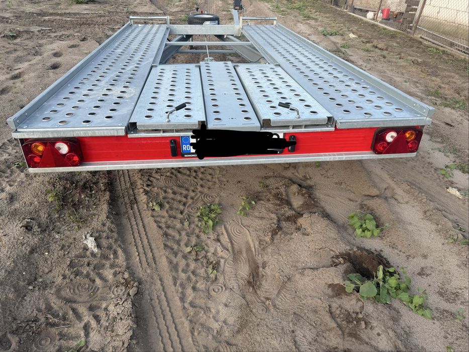 Platforma auto basculabila