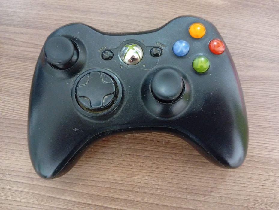 Xbox 360 slim freeboot+телевизор и игры