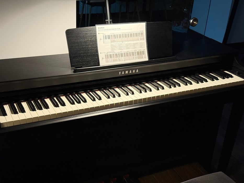 Pian Digital Yamaha Clavinova CLP 625