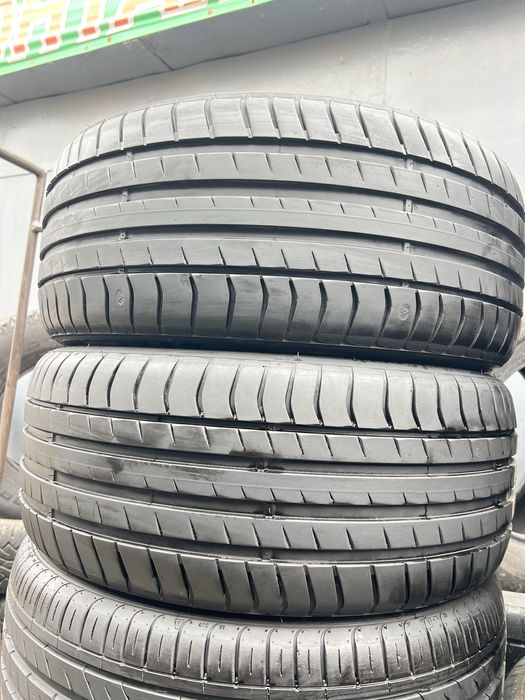 Б/у шины 235/45/18 комплект