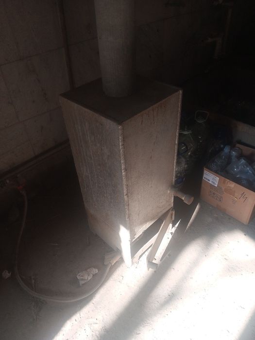 Католлар сотлади