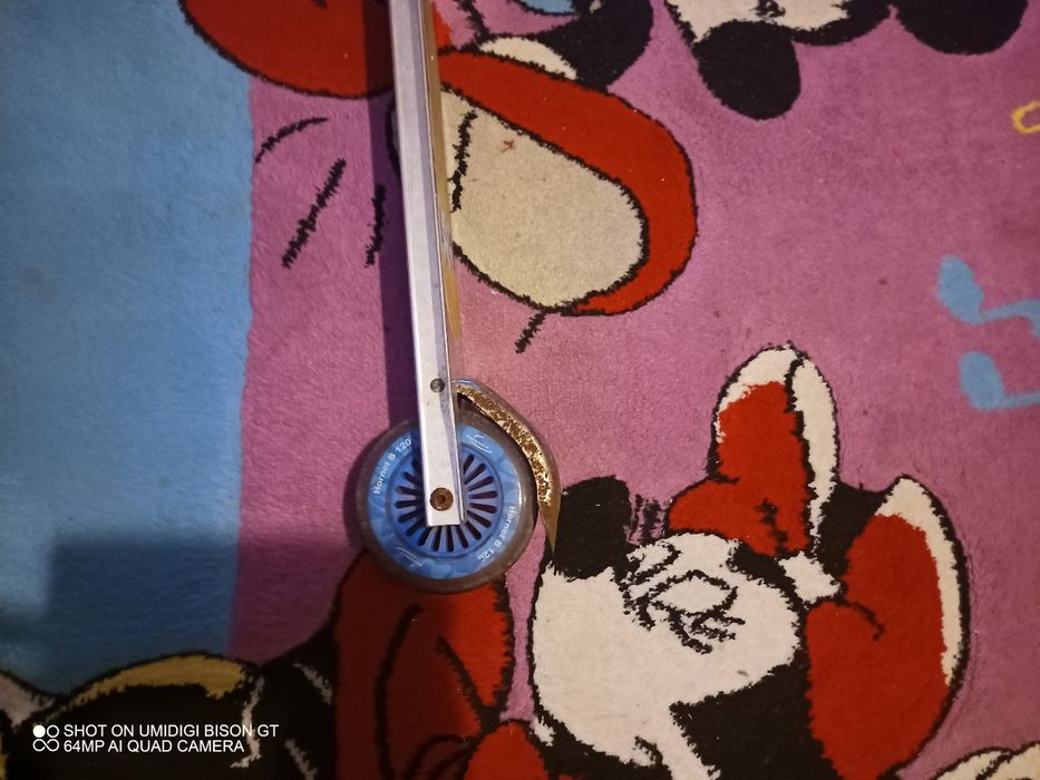 Trotineta copii Hornet B 120 pliabila aluminiu stare foarte buna