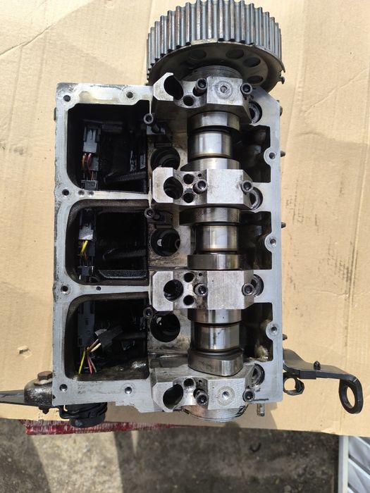 Vând chiulasa 1.4 tdi BMS + piese din dezmembrare motor