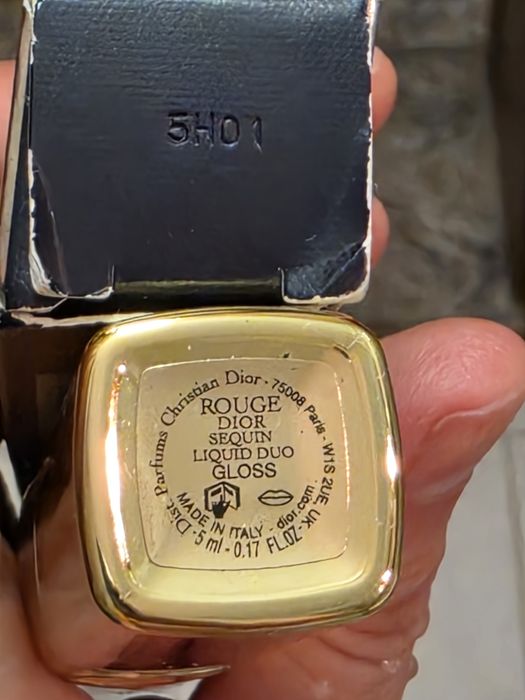 Течно червило Dior sequin