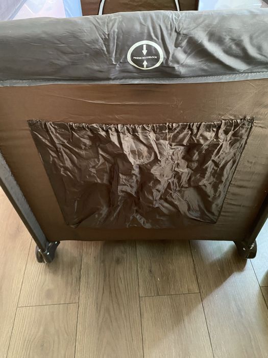 Сгъваема кошара за бебе