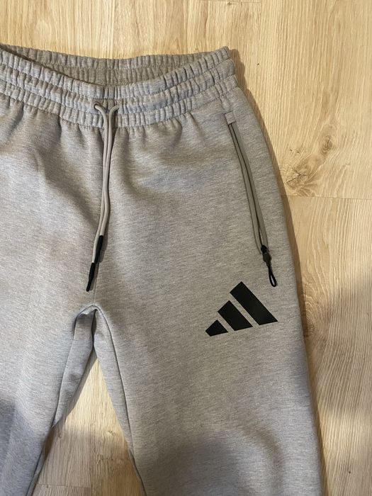 Оригинален мъжки ADIDAS Z.N.E. – комплект, размер S, перфектен