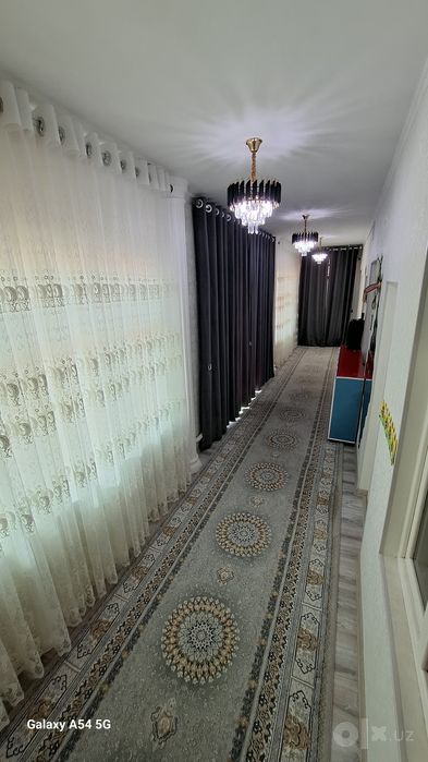 Futsitiy  yonidan Yangihayot tumanidan xovli 4.20 sotix 4 xona sotila