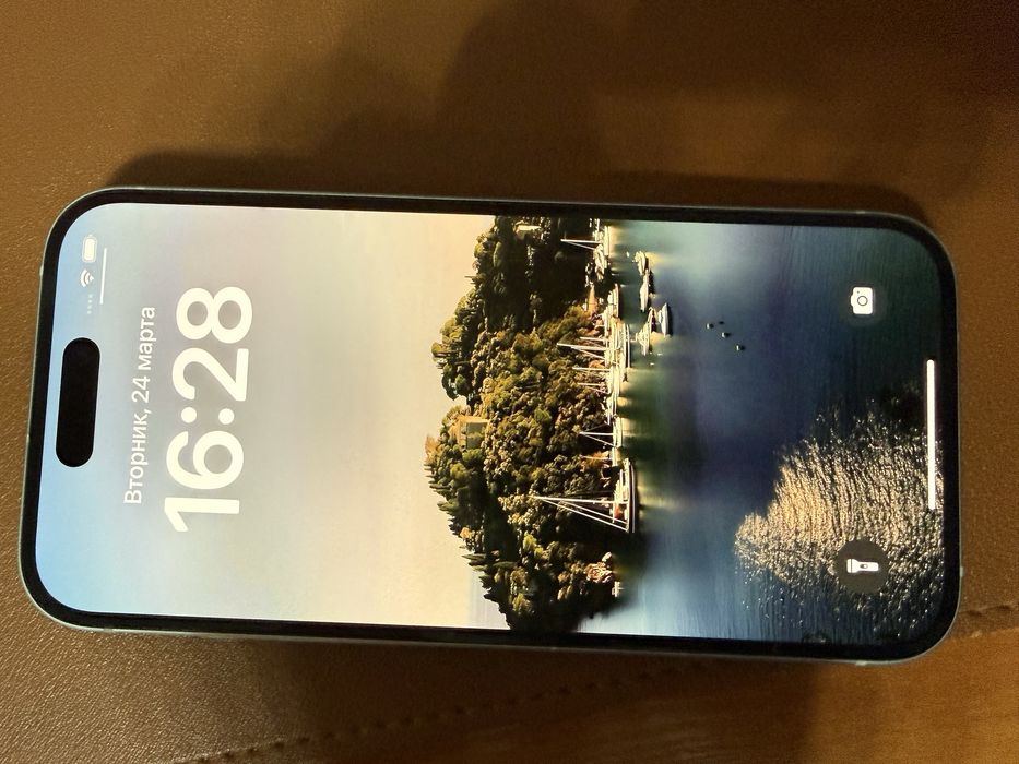 Iphone 15 128GB blue