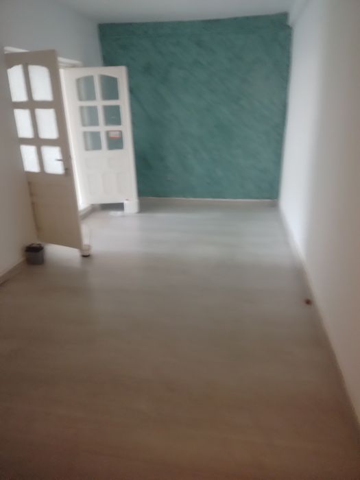 Inchiriere -300 euro negociabil