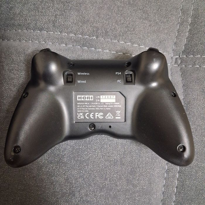 Hori Onyx Plus контроллер для ps4