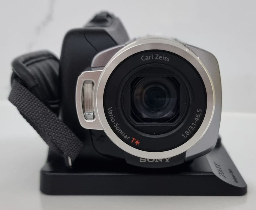 Продаётся видео камера hundicam sony 4.0 mega pixels