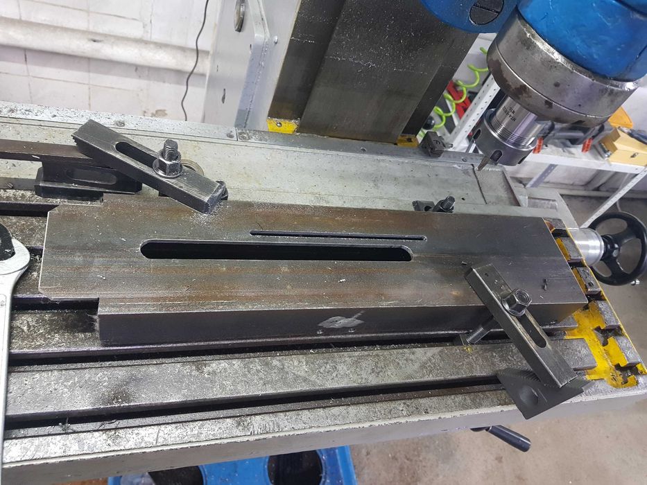 Услуги токаря, фрезеровщика.