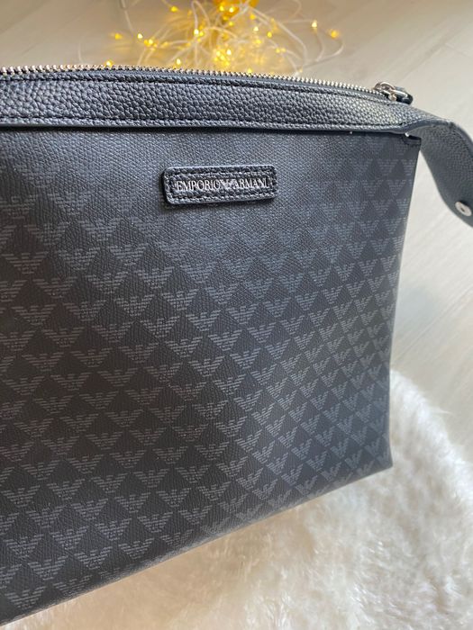 Geanta cosmetica Armani.Piele.