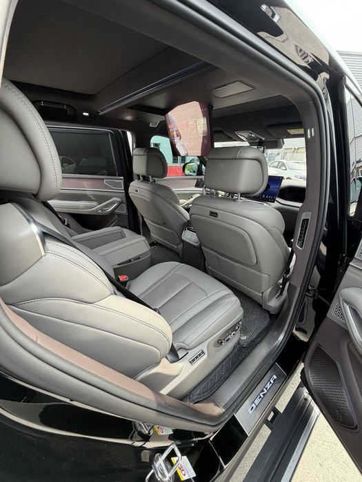 DENZA N9. Li 9. Aito M9. Zeekr 9X. Dan ancha kuchli.