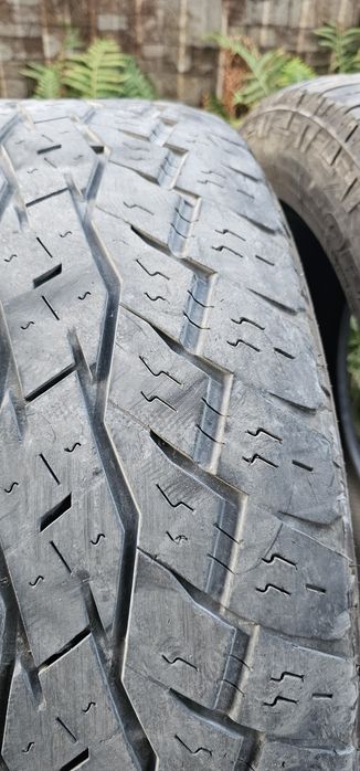 Шины на Land Cruiser  б/у. 2 шт.
