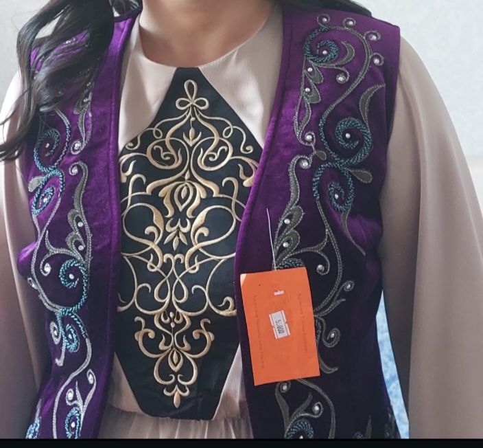 Женский камзол новый