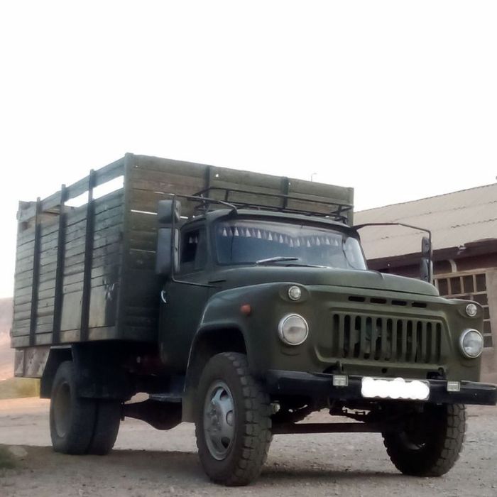 Gaz 52 sotiladi narxi 25 mln